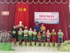 Chi đoàn CDC Cần Thơ tặng quà cho các em học sinh nghèo trên địa bàn huyện Thới Lai
