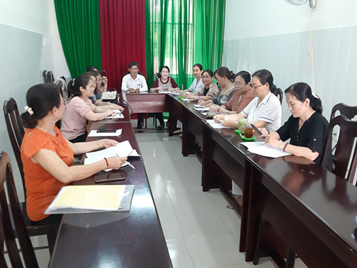 Các đại biểu dự họp tuyến tại huyện Phong Điền