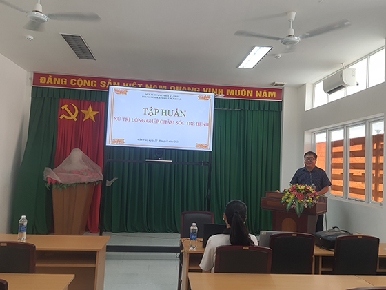 Ông Trần Trường Chinh, Phó Giám đốc Trung tâm Kiểm soát bệnh tật TP Cần Thơ phát biểu khai mạc tập huấn