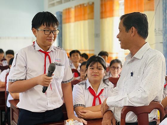 TRUYEN THONG PHONG BENH CHO HOC SINH 03