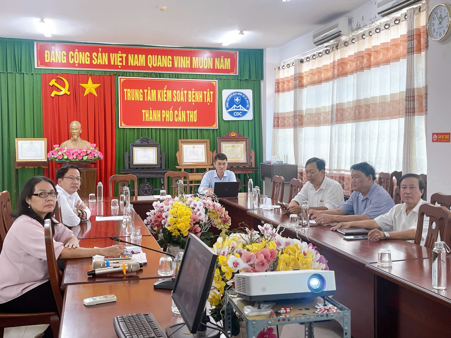 Các đại biểu dự tại điểm cầu CDC Cần Thơ.