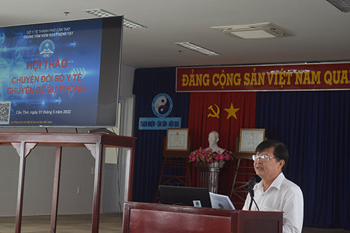 Ông Huỳnh Minh Trúc, Giám đốc CDC Cần Thơ phát biểu tại hội thảo