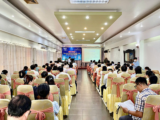HOI NGHI TRIEN KHAI THUOC LA 05