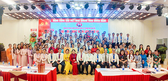 DAI HOI DANG BO LAN THU III 05