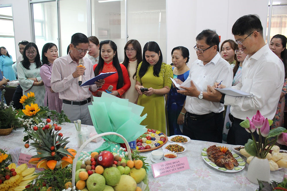 CDC TO CHUC HOI THI 2