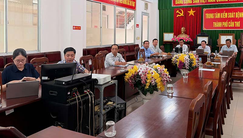 Các đại biểu tham dự tại điểm cầu CDC Cần Thơ