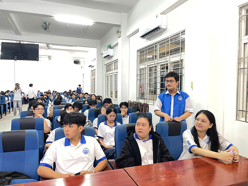 TIN TRUYEN THONG PrEP 01